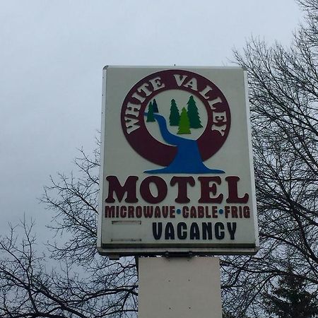 White Valley Motel Saint Charles Eksteriør billede